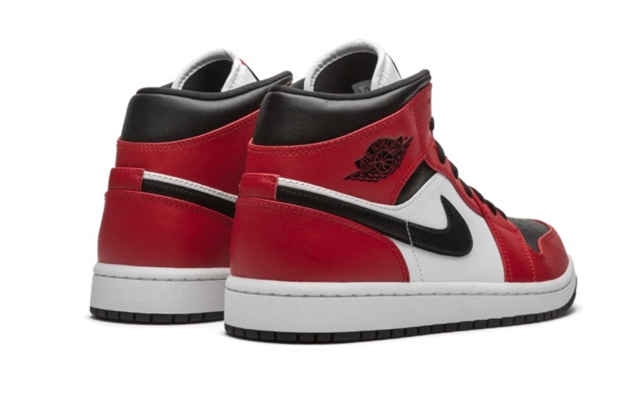 jordan 1 chicago black laces